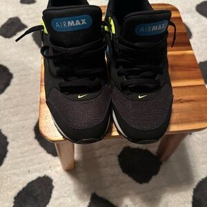 Nike Kids Sneakers Black with Yellow Accents